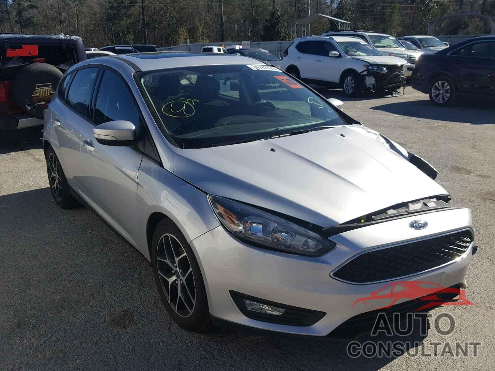 FORD FOCUS 2017 - 1FADP3M24HL251386