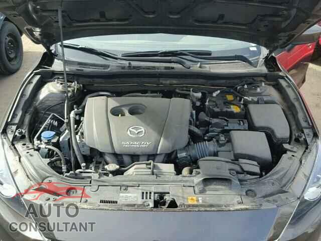 MAZDA 3 2016 - JM1BM1U70G1322748