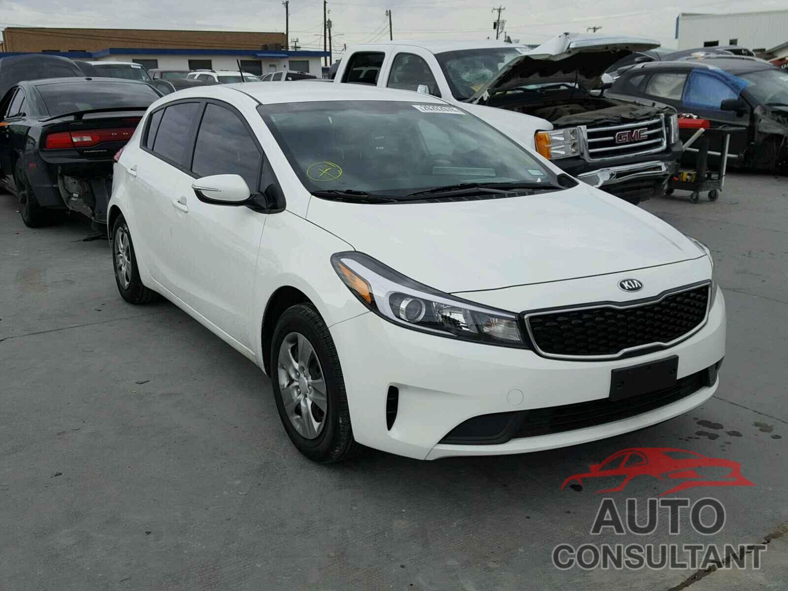 KIA FORTE 2017 - KNAFK5A84H5721374