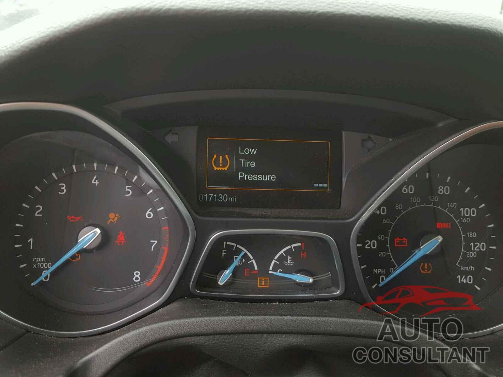FORD FOCUS 2015 - 1FADP3FE1FL334763