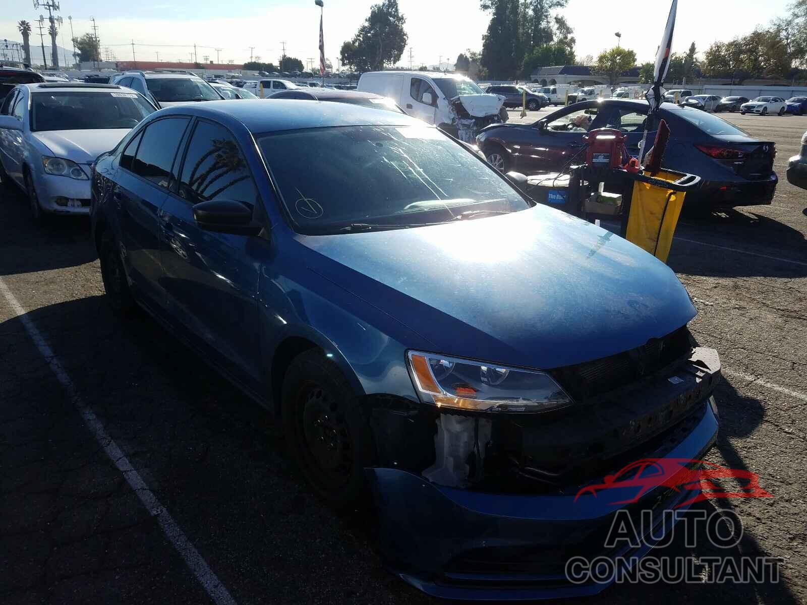 VOLKSWAGEN JETTA 2015 - 3VW2K7AJ2FM296497