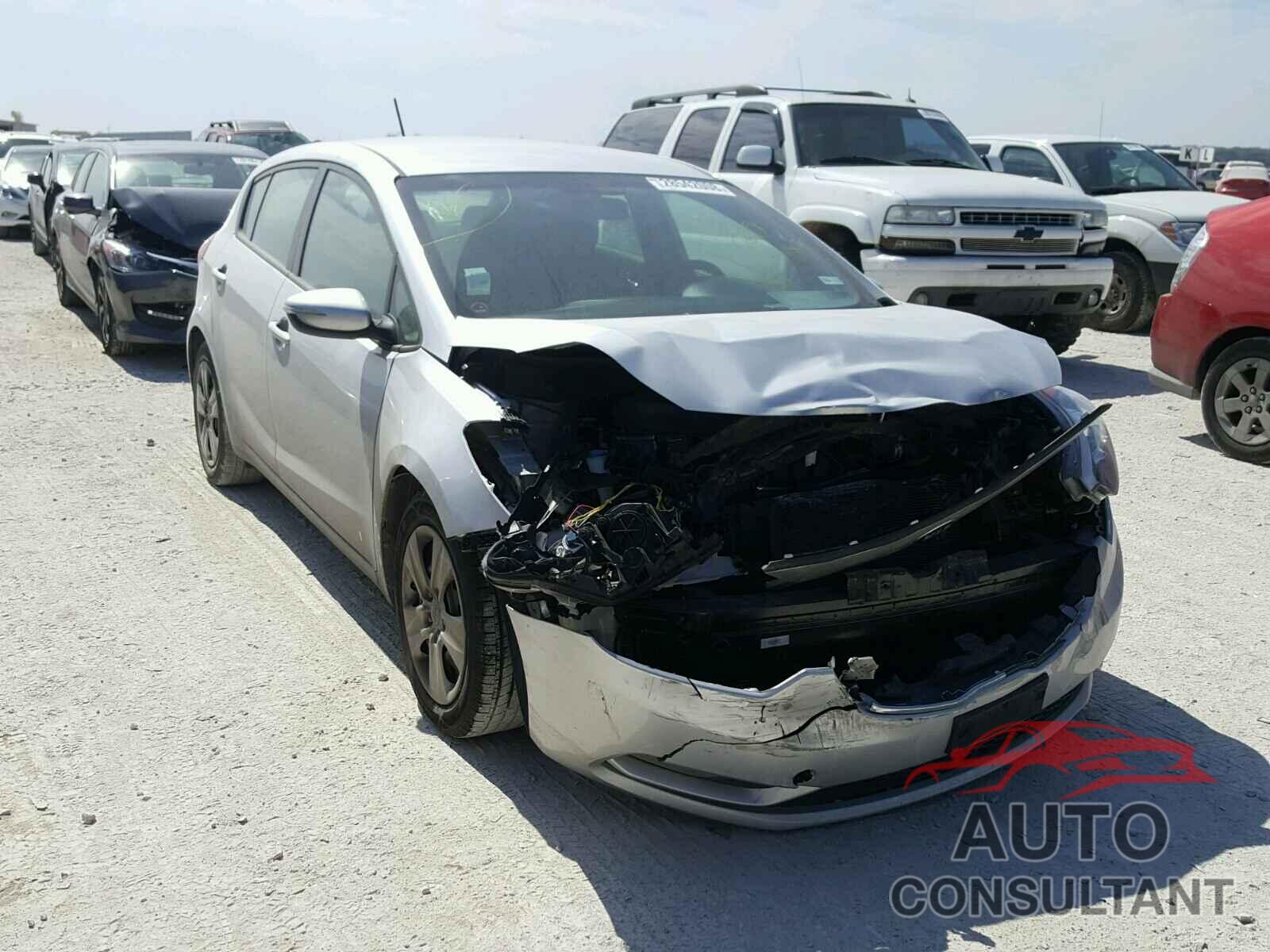 KIA FORTE 2016 - KNAFK5A87G5577785