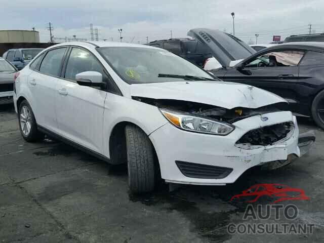 FORD FOCUS 2015 - 1FADP3F22FL204125