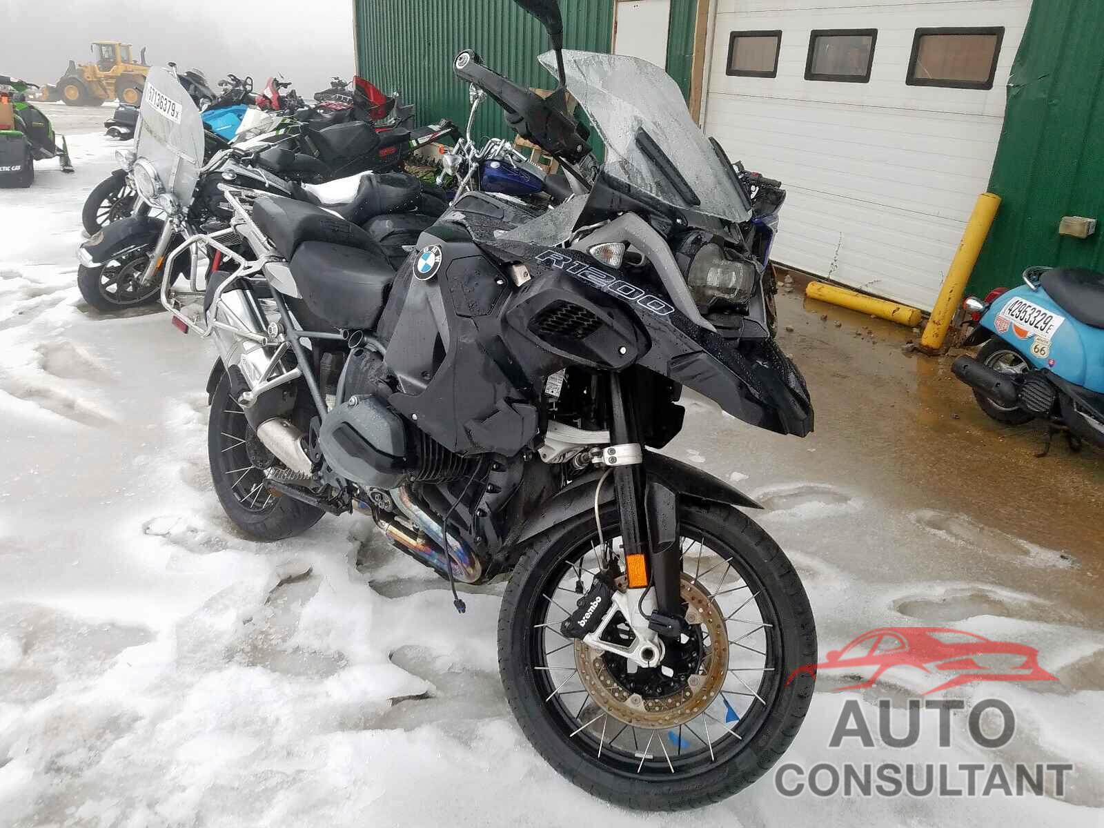 BMW MOTORCYCLE 2017 - 5NPLS4AG6MH004198