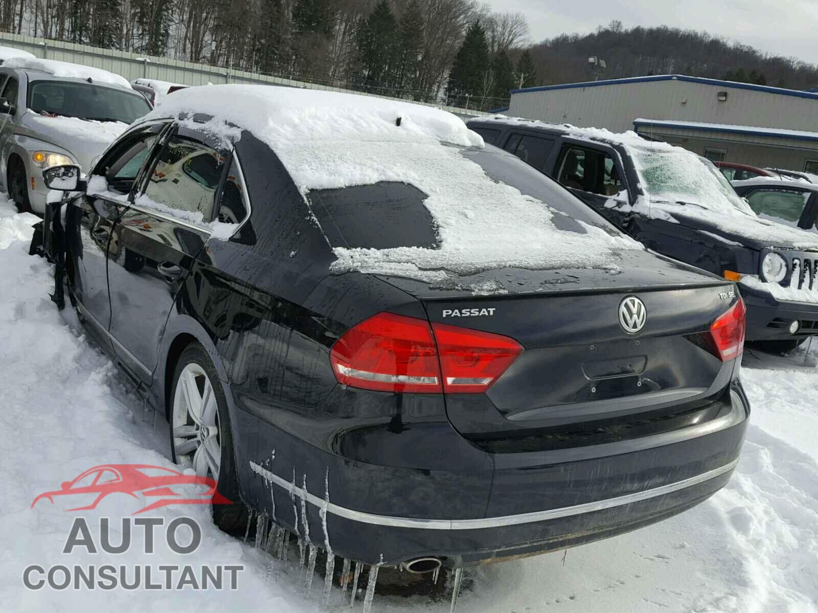 VOLKSWAGEN PASSAT 2015 - 1VWCV7A33FC041520