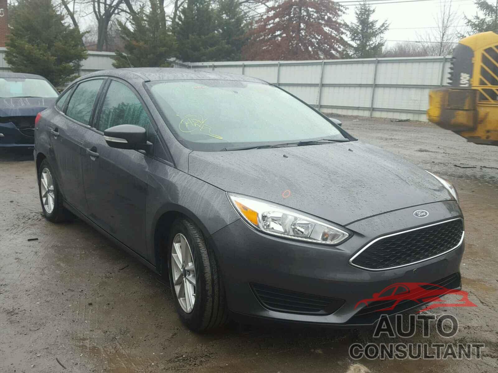 FORD FOCUS 2017 - 1FADP3F23HL208820