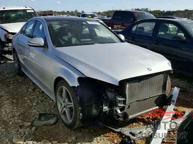 MERCEDES-BENZ C300 2016 - 55SWF4KB3GU114552