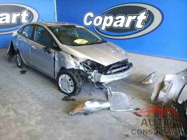 FORD FIESTA 2015 - 3FADP4AJ6FM157443