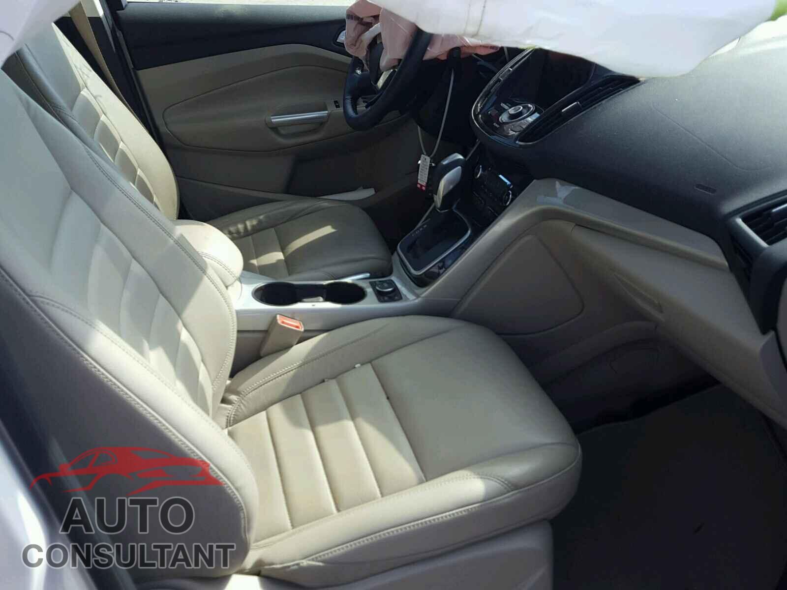 FORD CMAX 2015 - 1FADP5CU2FL101773