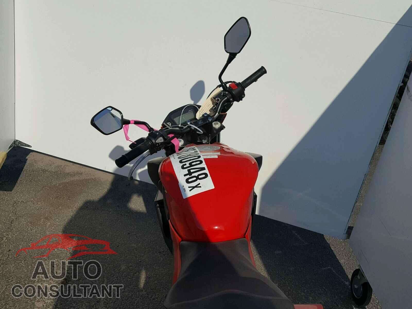HONDA CB CYCLE 2015 - MLHNC5216F5100158