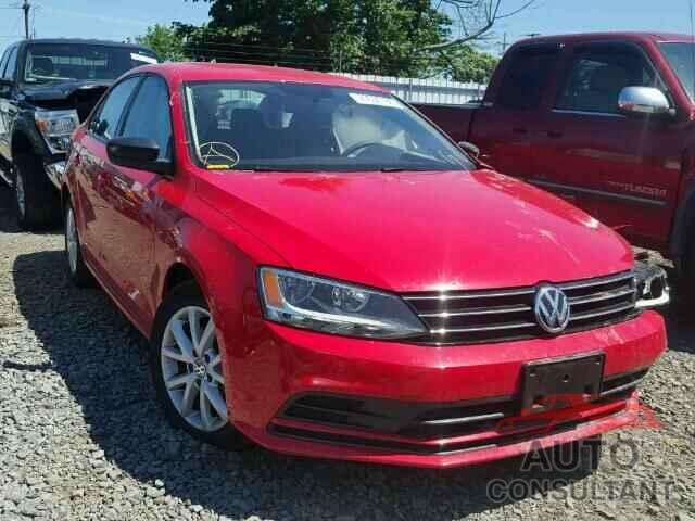 VOLKSWAGEN JETTA 2015 - 3VWD17AJ1FM261266