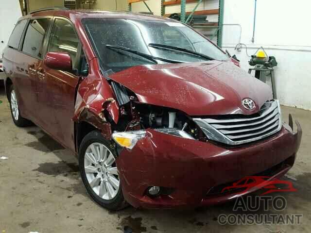 TOYOTA SIENNA 2015 - 5TDDK3DCXFS123697