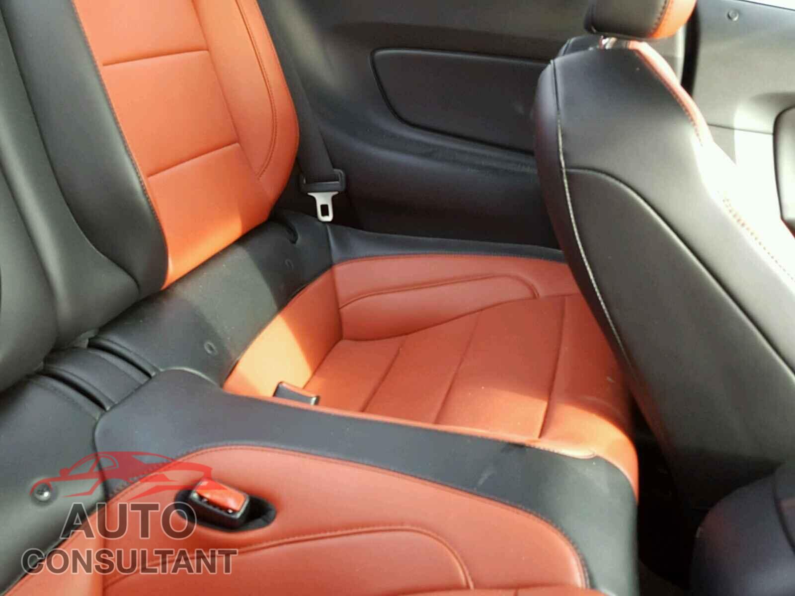 FORD MUSTANG 2015 - 1FA6P8TH2F5373855