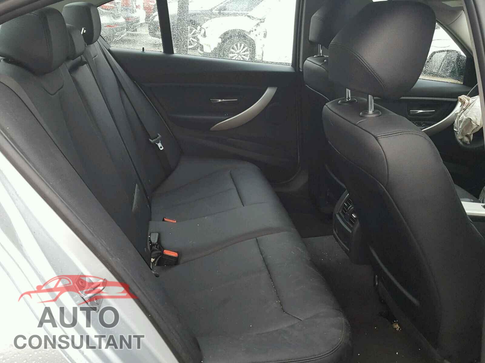 BMW 3 SERIES 2017 - WBA8A9C36HK864073