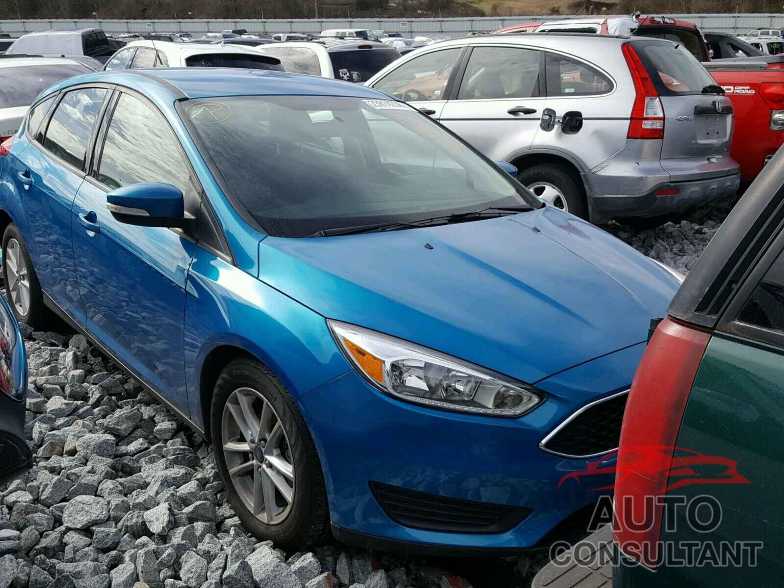 FORD FOCUS 2015 - 1FADP3K26FL337914