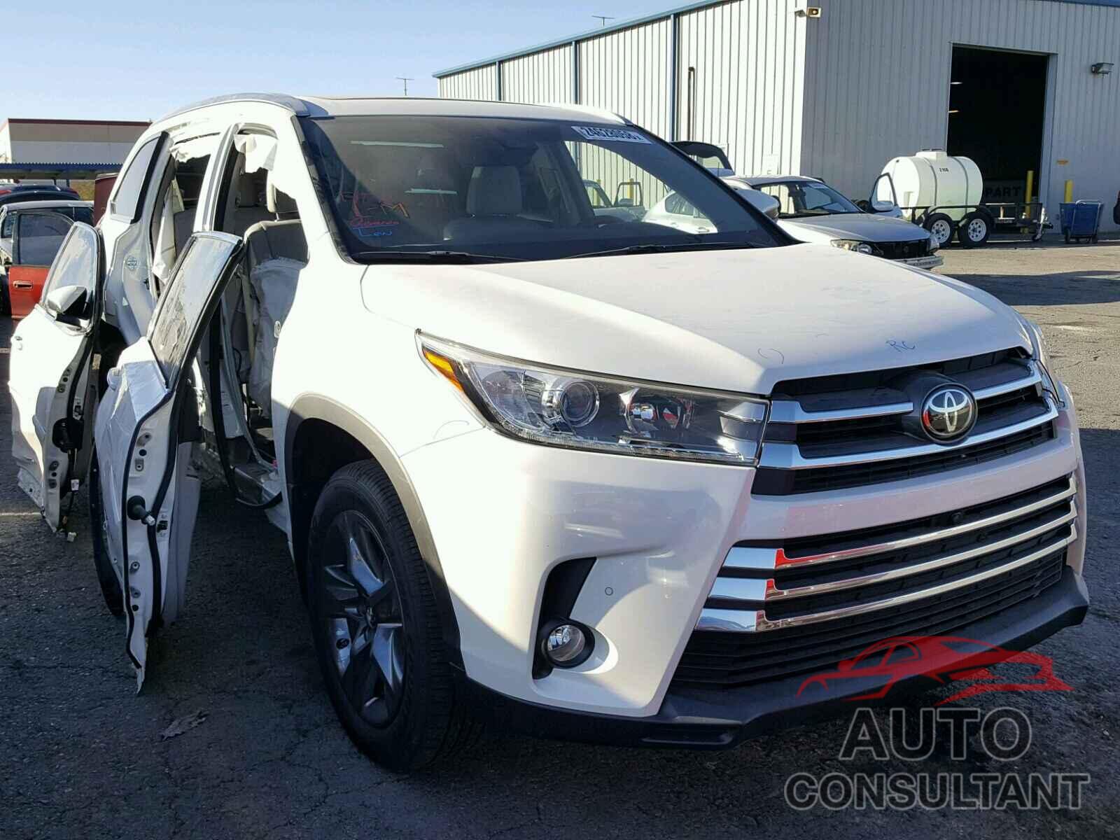 TOYOTA HIGHLANDER 2018 - 5TDDZRFH2JS812469