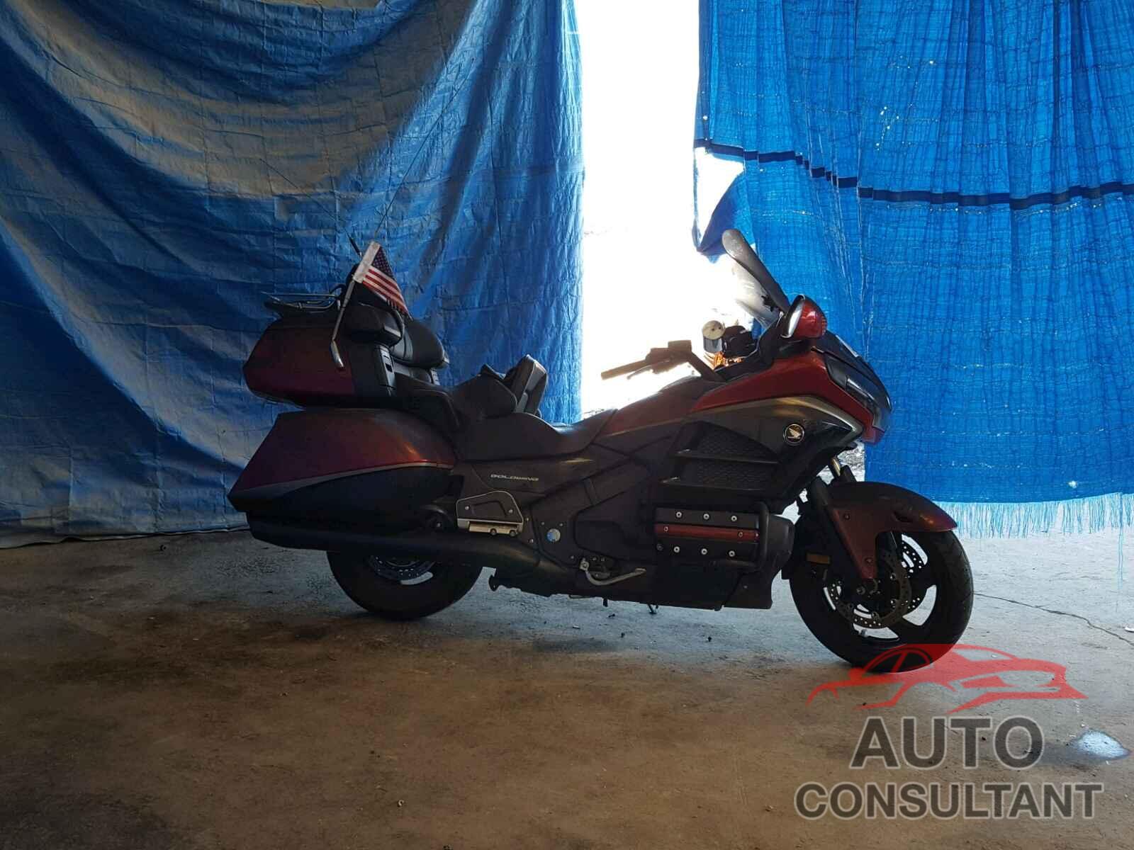 HONDA GL CYCLE 2015 - JH2SC68V2FK100673