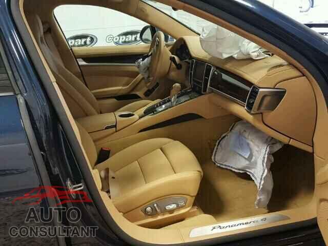 PORSCHE PANAMERA 2015 - WP0AA2A74FL003662