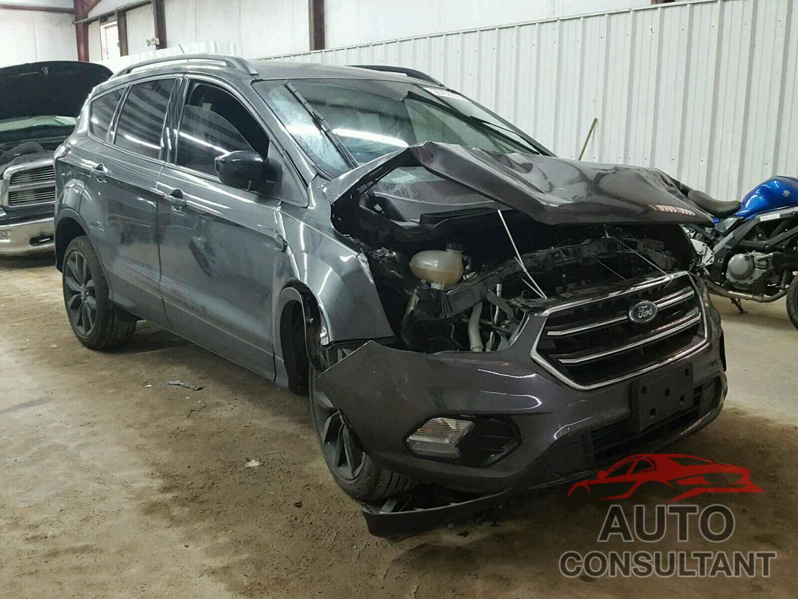 FORD ESCAPE 2017 - 1FMCU0GDXHUA13915