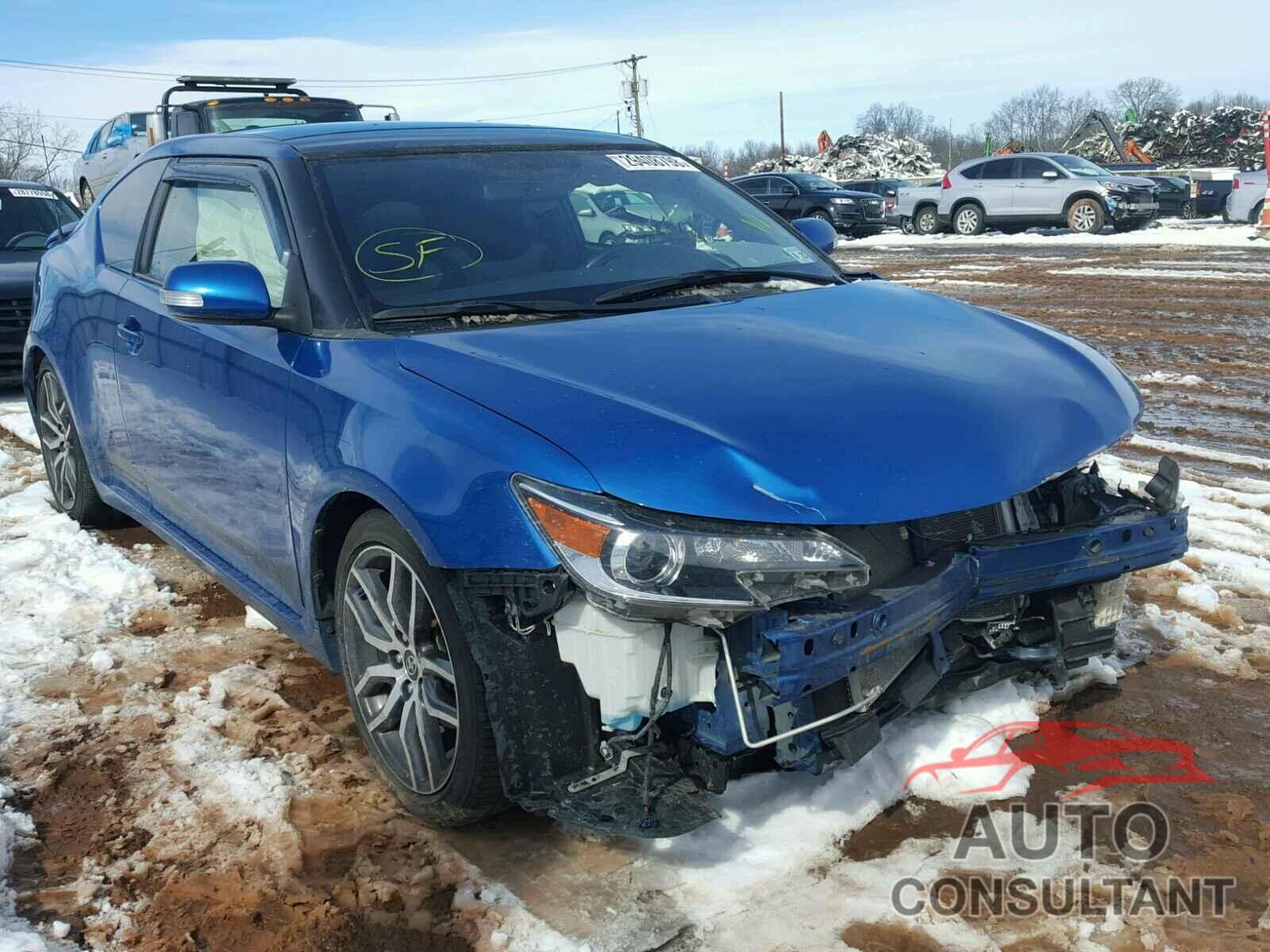 TOYOTA SCION 2015 - JTKJF5C72FJ002594