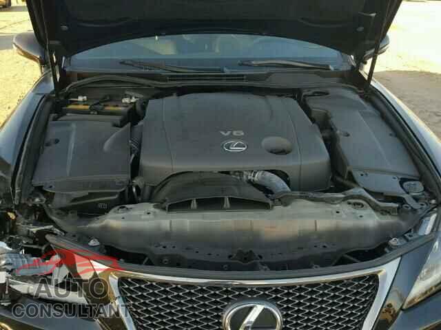 LEXUS IS250 2015 - JTHFF2C22F2532606
