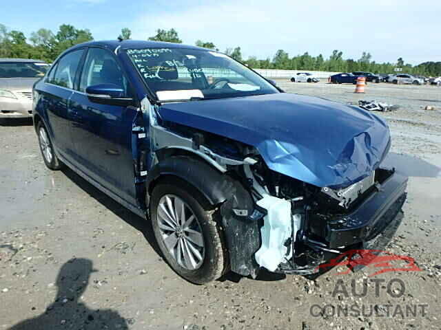 VOLKSWAGEN JETTA 2015 - 3VWLA7AJ6FM274610