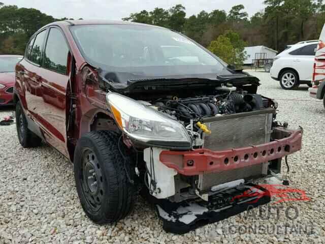 FORD ESCAPE 2015 - 1FMCU0F71FUB61122