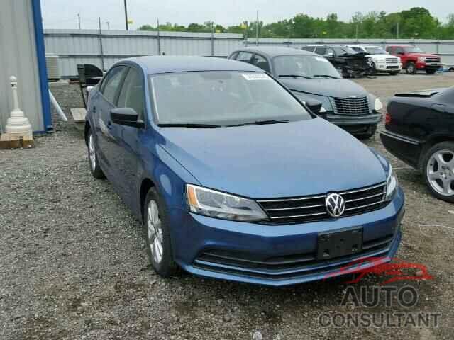 VOLKSWAGEN JETTA 2015 - 3VWD17AJ4FM325607