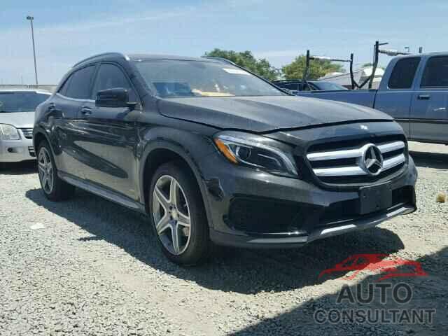 MERCEDES-BENZ GLK250 2015 - WDCTG4GB1FJ121429