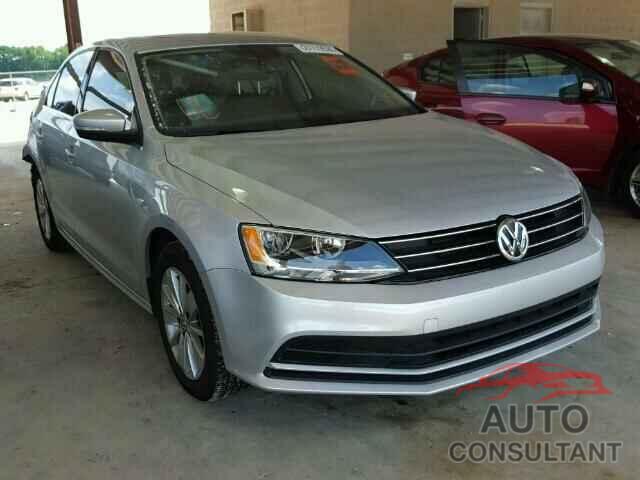 VOLKSWAGEN JETTA 2015 - 3VWD17AJ9FM266893