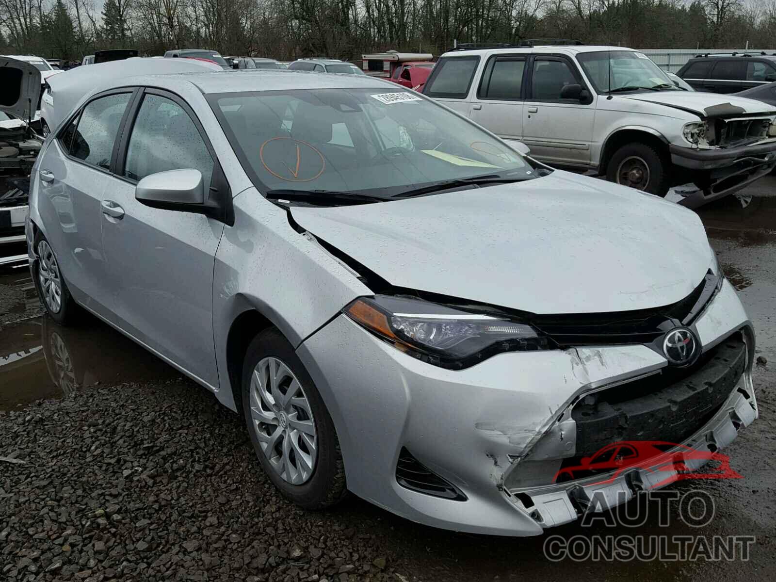 TOYOTA COROLLA 2017 - 5YFBURHE1HP645937