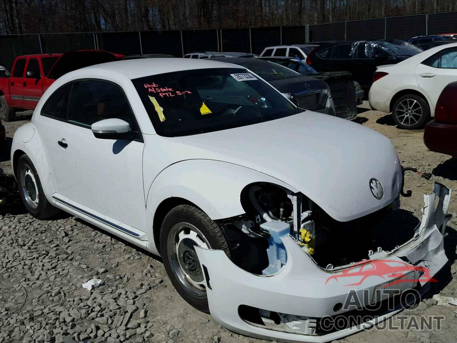 VOLKSWAGEN BEETLE 2015 - 3VWF17AT4FM650011