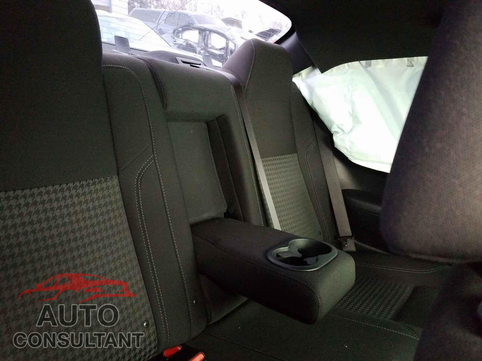 DODGE CHALLENGER 2019 - 2C3CDZAG0KH672404