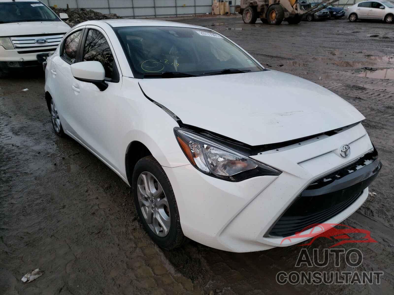 TOYOTA YARIS 2017 - 3MYDLBYV3HY154595