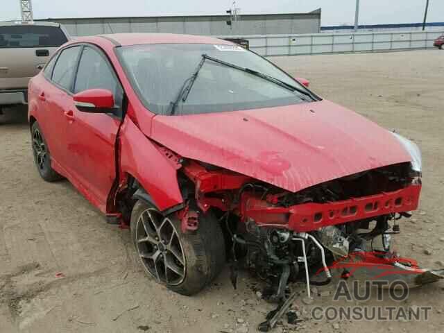 FORD FOCUS 2015 - 1FADP3F24FL361025