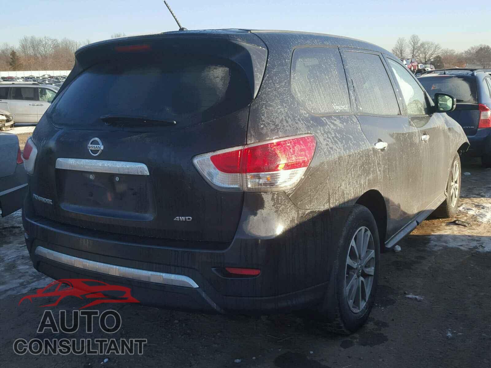 NISSAN PATHFINDER 2015 - 5N1AR2MM2FC641186