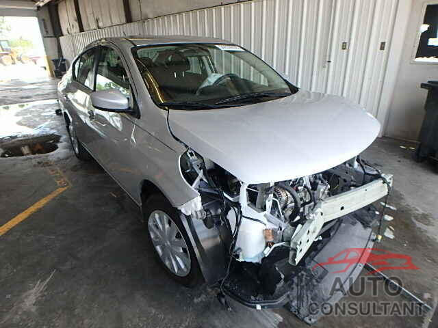 NISSAN VERSA 2015 - 3N1CN7AP4FL884557