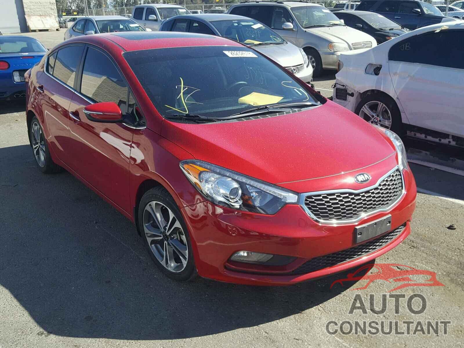 KIA FORTE 2016 - KNAFZ4A89G5554935