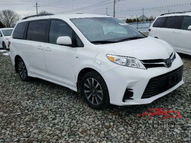 TOYOTA SIENNA 2018 - 5TDJZ3DC4JS191548