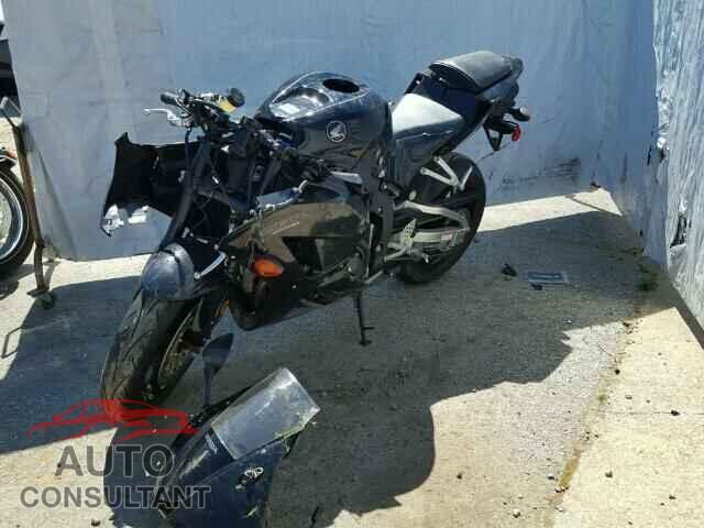 HONDA CBR CYCLE 2015 - JH2PC4007FK800456