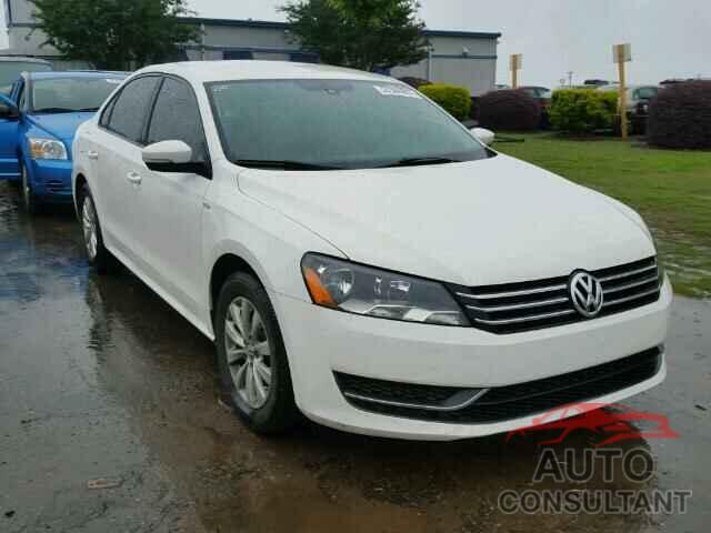 VOLKSWAGEN PASSAT 2015 - 1VWAT7A33FC040607