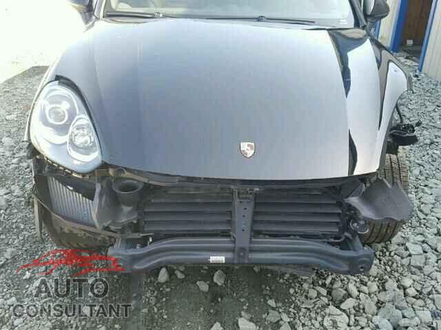 PORSCHE CAYENNE 2016 - JF2GTABC4JH272932