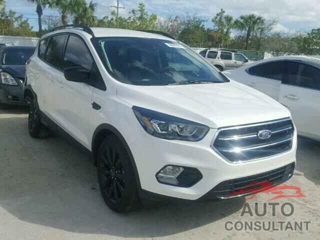 FORD ESCAPE 2017 - 1FMCU0GD9HUC43641