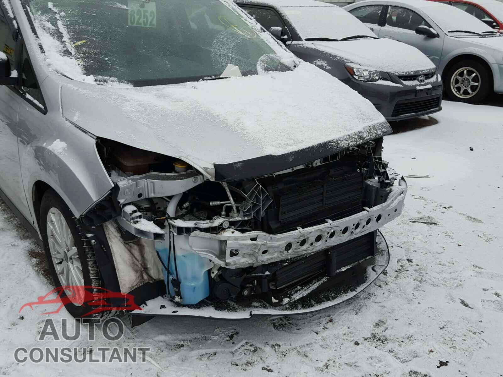 FORD CMAX 2016 - 1FADP5AU0GL106619