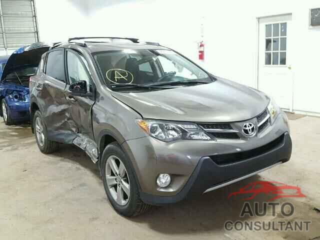 TOYOTA RAV4 2015 - JTMRFREV8FD157176