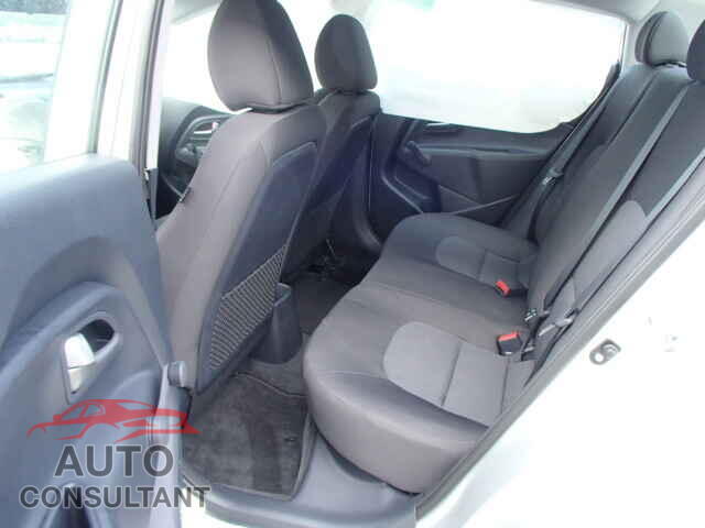 KIA RIO 2015 - KNADM4A34F6527211