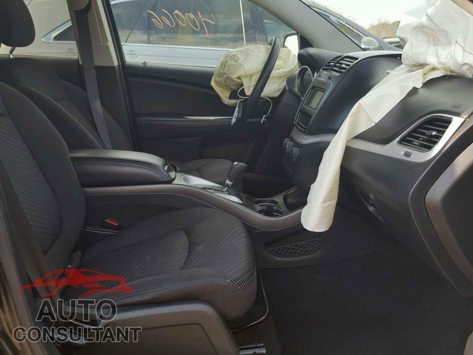DODGE JOURNEY 2017 - 3C4PDCBG2HT536400