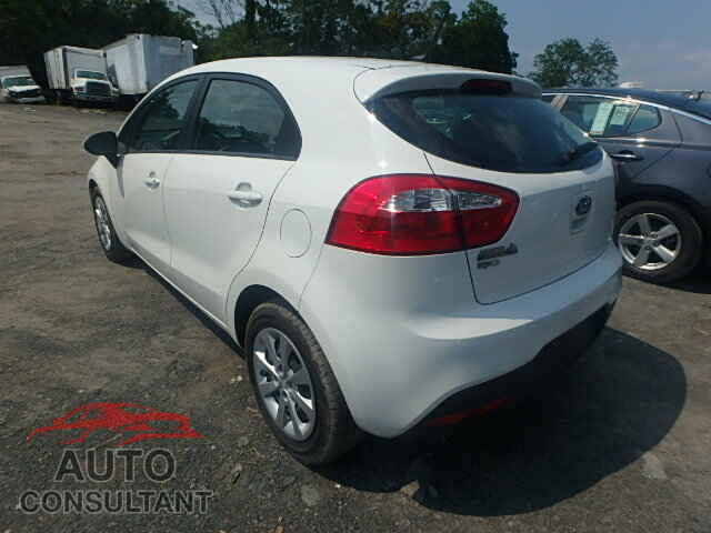 KIA RIO 2015 - KNADM5A30F6446213