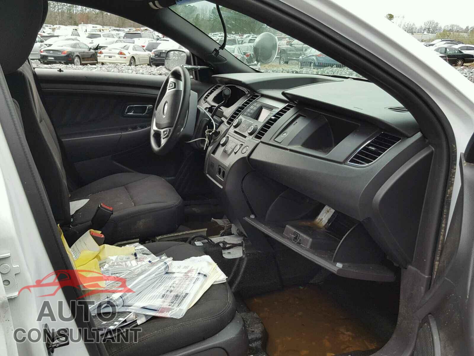 FORD TAURUS 2017 - 1FAHP2L80HG100331