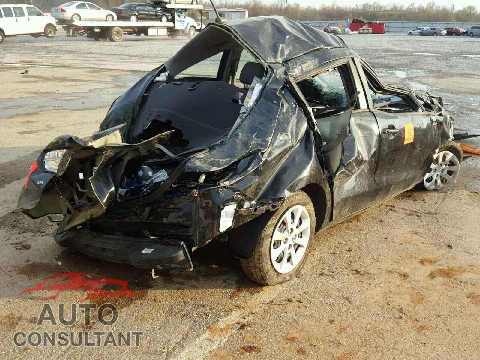 KIA RIO 2017 - KNADM4A36H6010513
